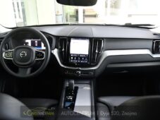 Volvo XC60 2.0T8 R-Desing RECHARGE - 20