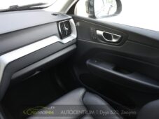 Volvo XC60 2.0T8 R-Desing RECHARGE - 23