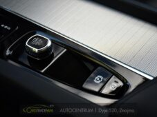 Volvo XC60 2.0T8 R-Desing RECHARGE - 35