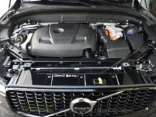 Volvo XC60 2.0T8 R-Desing RECHARGE - 51