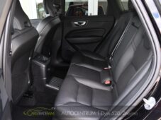 Volvo XC60 2.0T8 R-Desing RECHARGE - 12