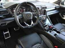 Lamborghini Urus 4.0 V8 - 8
