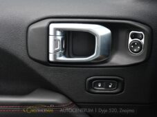 Jeep Wrangler 3.6L AWD RUBICON 4tisKM - 24