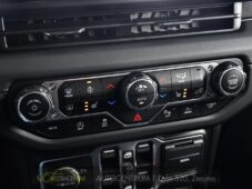 Jeep Wrangler 3.6L AWD RUBICON 4tisKM - 35