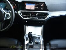 BMW Řada 3 320d xDrive M-SPORT - 23