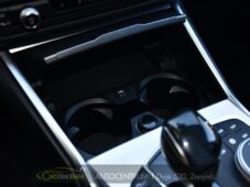 BMW Řada 3 320d xDrive M-SPORT - 37