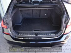 BMW Řada 3 320d xDrive M-SPORT - 48