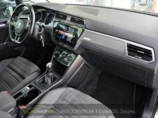 Volkswagen Touran 2.0TDi DSG TAŽNÉ 2xKOLA - 15