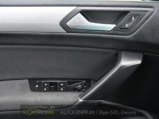 Volkswagen Touran 2.0TDi DSG TAŽNÉ 2xKOLA - 27