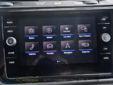 Volkswagen Touran 2.0TDi DSG TAŽNÉ 2xKOLA - 41
