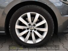 Volkswagen Touran 2.0TDi DSG TAŽNÉ 2xKOLA - 46