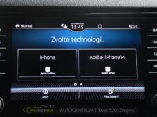 Škoda Karoq 2.0TDi SPORTLINE ACC TAŽNÉ - 41