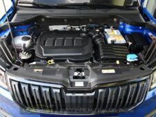 Škoda Karoq 2.0TDi SPORTLINE ACC TAŽNÉ - 48
