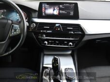 BMW Řada 5 518d ČR 1.M CARPLAY - 22