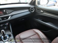 Alfa Romeo Stelvio 2,2 JTDm Q4 154kW TAŽNÉ - 23