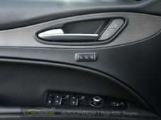 Alfa Romeo Stelvio 2,2 JTDm Q4 154kW TAŽNÉ - 26