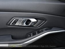 BMW Řada 3 320D xDrive 2xALU 1M ČR - 29