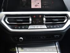 BMW Řada 3 320D xDrive 2xALU 1M ČR - 36