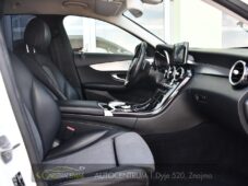 Mercedes-Benz Třídy C 220d - 16