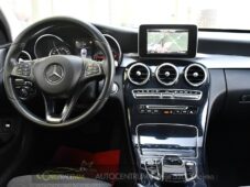 Mercedes-Benz Třídy C 220d - 5