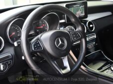 Mercedes-Benz Třídy C 220d - 15