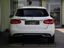 Mercedes-Benz Třídy C 220d - 9