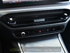 BMW Řada 3 320d xDrive M-SPORT ČR HUD DCC - 32