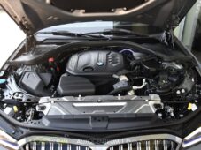 BMW Řada 3 320d xDrive M-SPORT ČR HUD DCC - 54