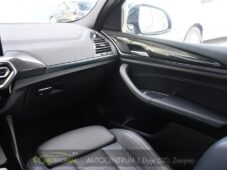 BMW X4 xD30d M-SPORT NTOP TAŽNÉ ČR 1M - 22