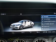 Mercedes-Benz Třídy E 400 4MATIC AMG ACC ČR HUD - 38