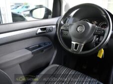 Volkswagen Touran 2.0TDi CROSS NAVI VÝHŘEV - 22