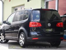 Volkswagen Touran 2.0TDi CROSS NAVI VÝHŘEV - 3