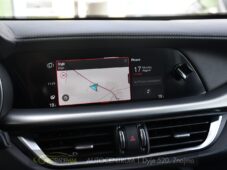 Alfa Romeo Stelvio 2.2D 154kW VELOCE Q4 H&K PANOR - 31