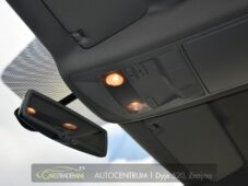 Volkswagen Touran 2.0TDi CROSS NAVI VÝHŘEV - 41