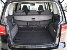Volkswagen Touran 2.0TDi CROSS NAVI VÝHŘEV - 42