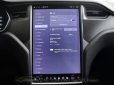 Tesla Model S 75D AWD - 33