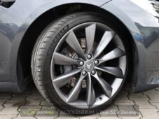Tesla Model S 75D AWD - 44