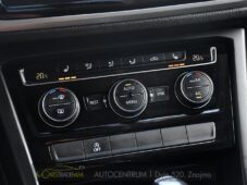 Volkswagen Touran 1.6TDi DSG - 32