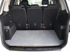 Volkswagen Touran 1.6TDi DSG - 42
