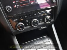 Škoda Octavia 2.0TDi STYLE EXTRA TAŽNÉ - 30
