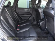 Volvo XC60 B4 INSCRIPTION AWD - 19