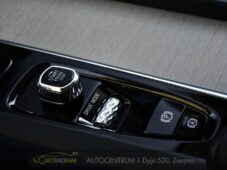 Volvo XC60 B4 INSCRIPTION AWD - 33