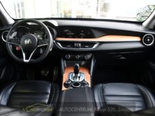 Alfa Romeo Stelvio 2.0 Q4 VELOCE - 20