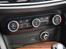 Alfa Romeo Stelvio 2.0 Q4 VELOCE - 32
