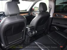Alfa Romeo Stelvio 2.0 Q4 VELOCE - 11