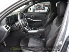 BMW Řada 3 320D xDrive M-SPORT ČR 1.M - 9