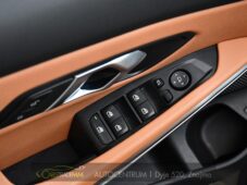 BMW Řada 3 320d xDrive M-SPORT ČR 1.M - 25