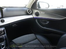 Mercedes-Benz Třídy E 250CGi LED PDC NAVI - 21