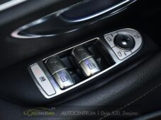 Mercedes-Benz Třídy E 250CGi LED PDC NAVI - 22