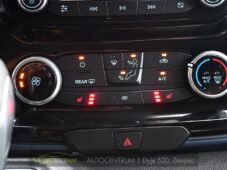 Ford Tourneo Custom 2.0EcoBlue 8MÍST ACTIVE ZÁRUKA - 31